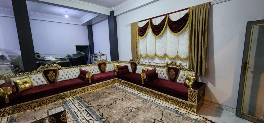 VAS1-Sultana Yemeni Wood Majlis