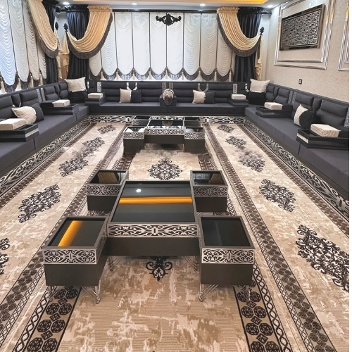 majlis sofa